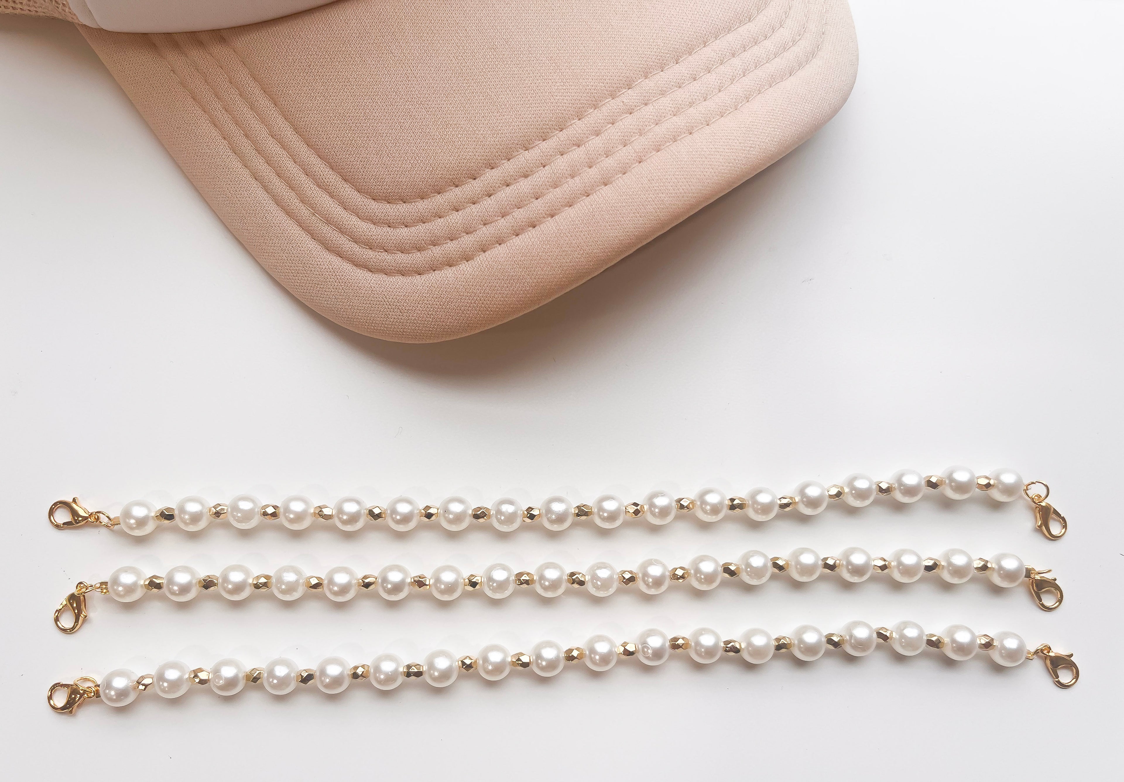 Simplicity Pearls Trucker Hat Chain